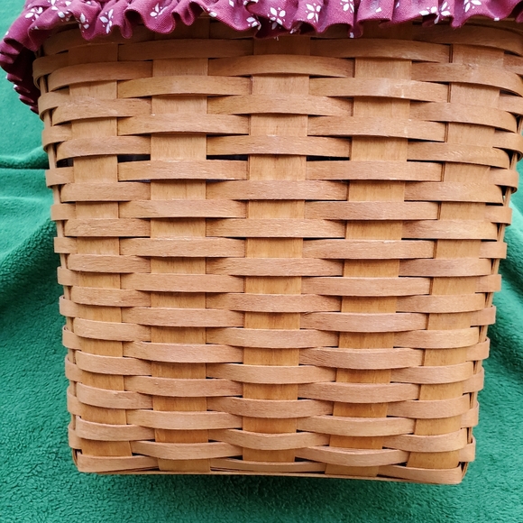 Longaberger 1995 Hostess Mail Basket - Picture 2 of 5